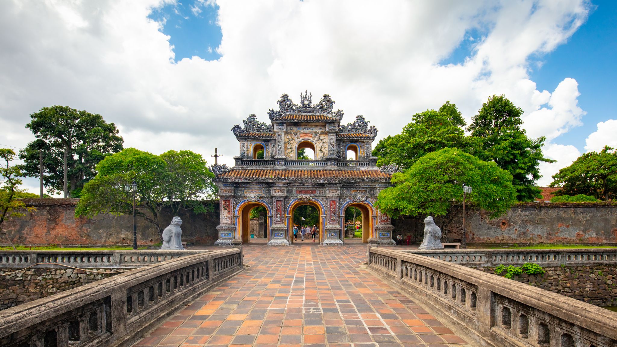 Day 14 Explore The Imperial Citadel, A Majestic Symbol Of Vietnam&rsquo;s Royal History