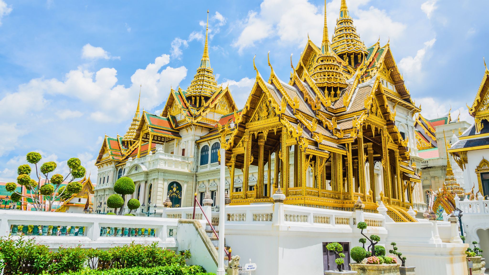Day 2 Marvel At Golden Spires And Sacred Beauty At Grand Palace
