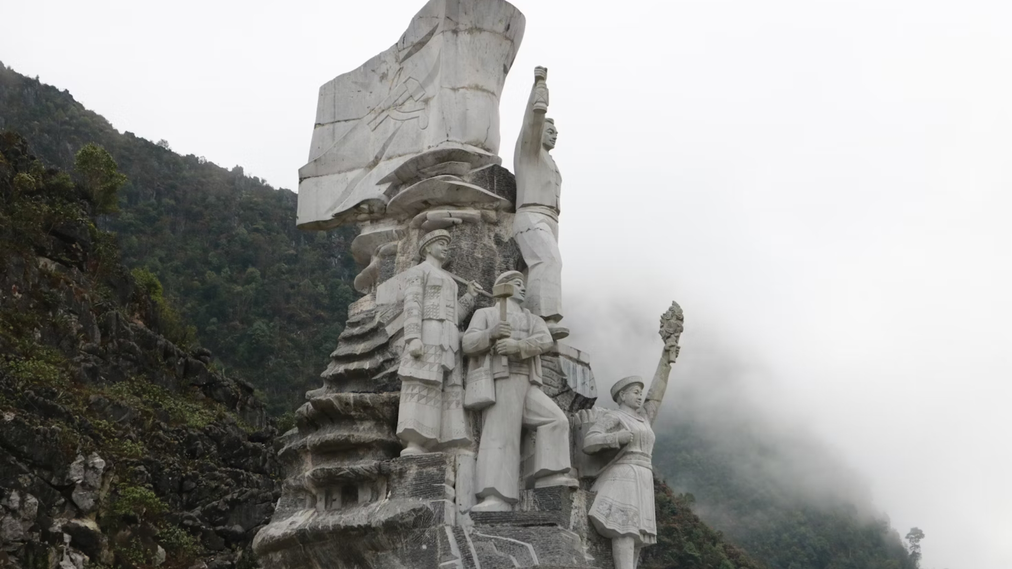 Day 3 Stand Before The Volunteer Youth Monument Where Courage Cut Through Mountains