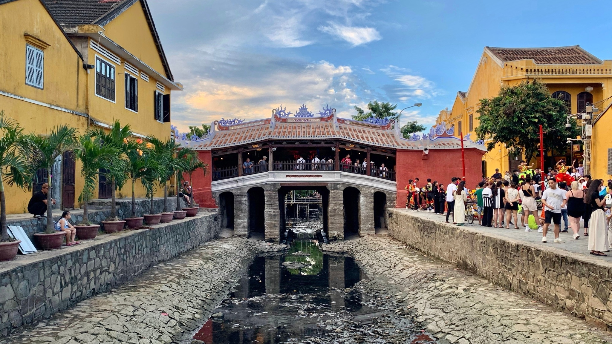 Day 5 Walk Across The Japanese Covered Bridge A 17th Century Symbol Of Harmony Built By Traders From Afar
