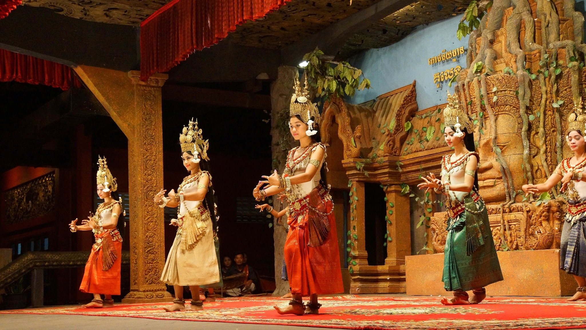 Day 13 Gather For A Vibrant Cambodian Dinner Show As Apsara Dancers Tell Stories Through Elegant Movements