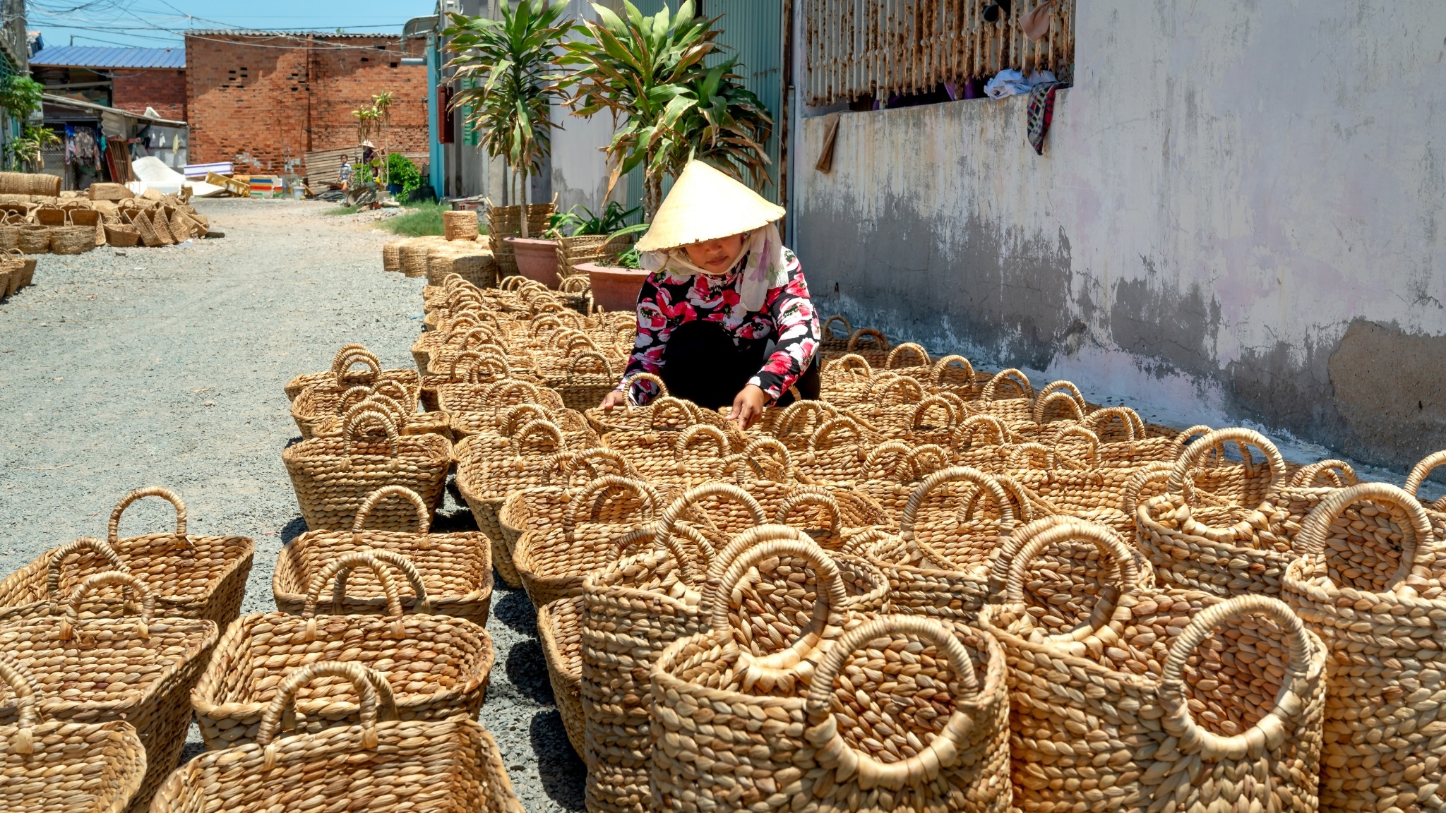 Day 3 Visit My An Wicker Village Where Generations Of Artisans Have Perfected The Craft Of Handwoven Bamboo Goods