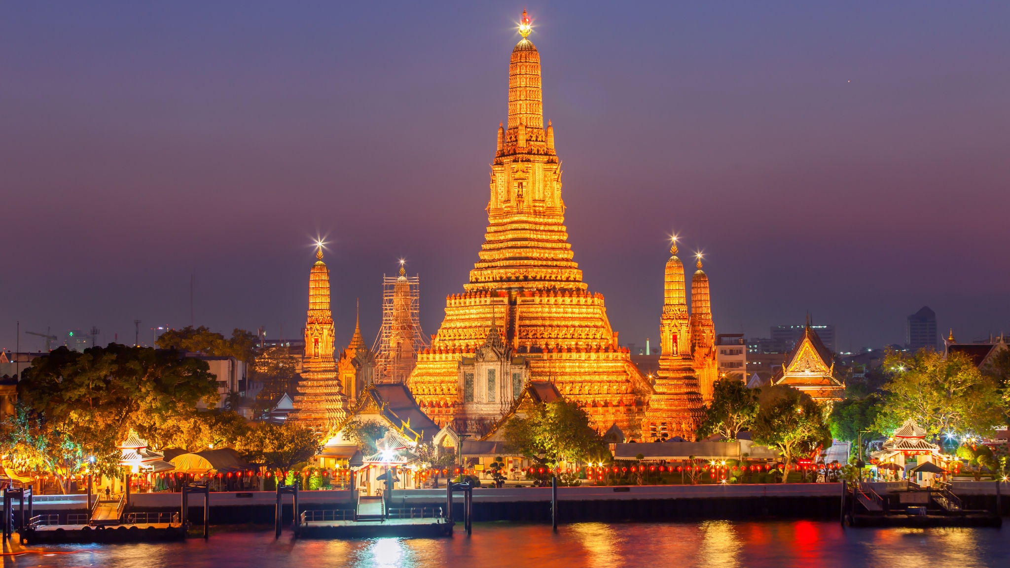 Day 1 Cruise Past Wat Arun As It Glows In The Golden Light