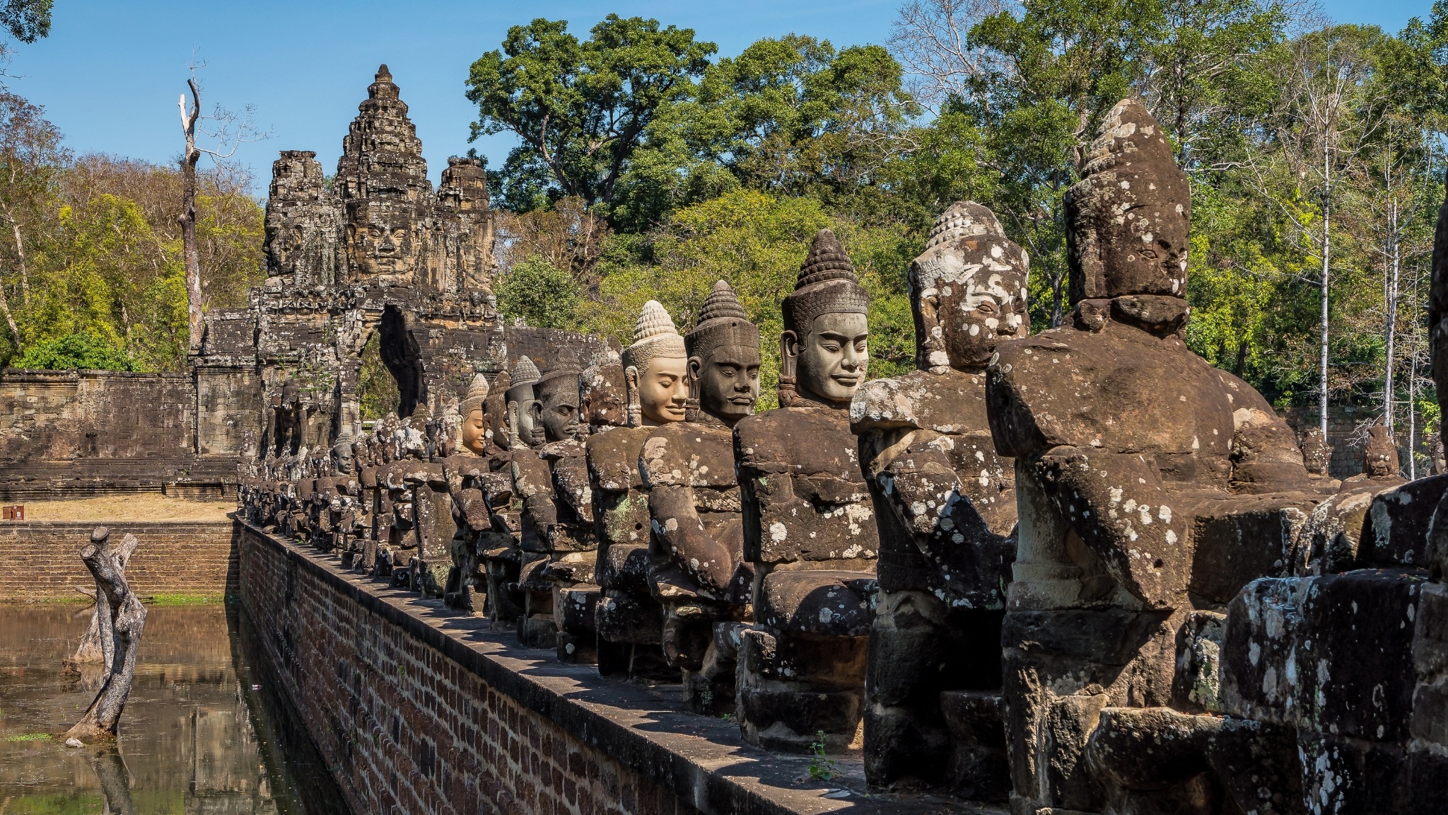 Day 9 Enter Through The South Gate, Where Giant Stone Faces Watch Over You From Towering Arches