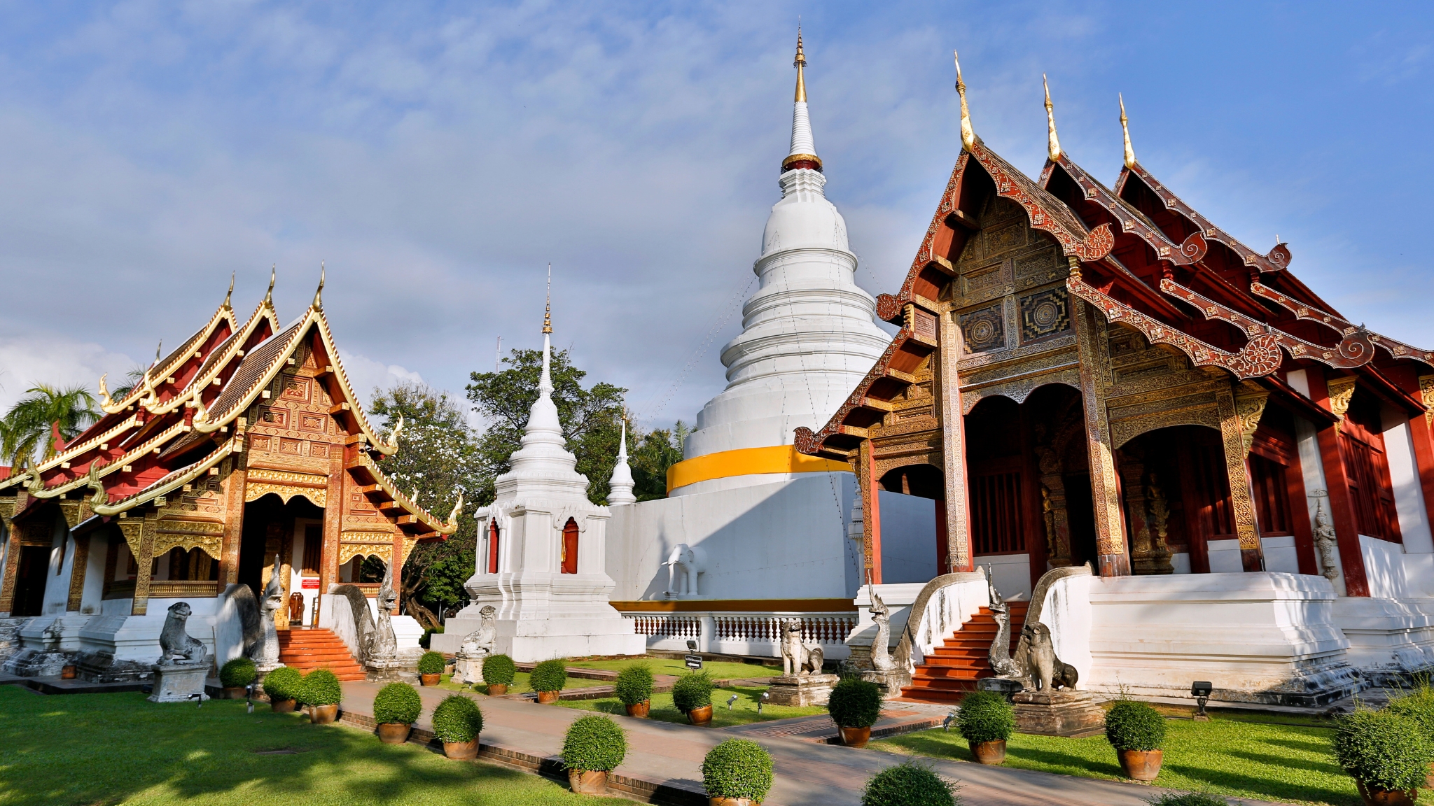 Day 5 Wander Through Wat Phra Singh, A Sacred Landmark Rich In History And Intricate Beauty