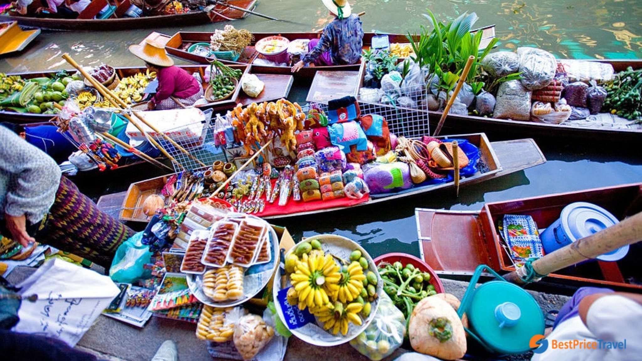 Day 11 Wander Through The Colorful Chaos Of Damnoen Saduak Floating Market