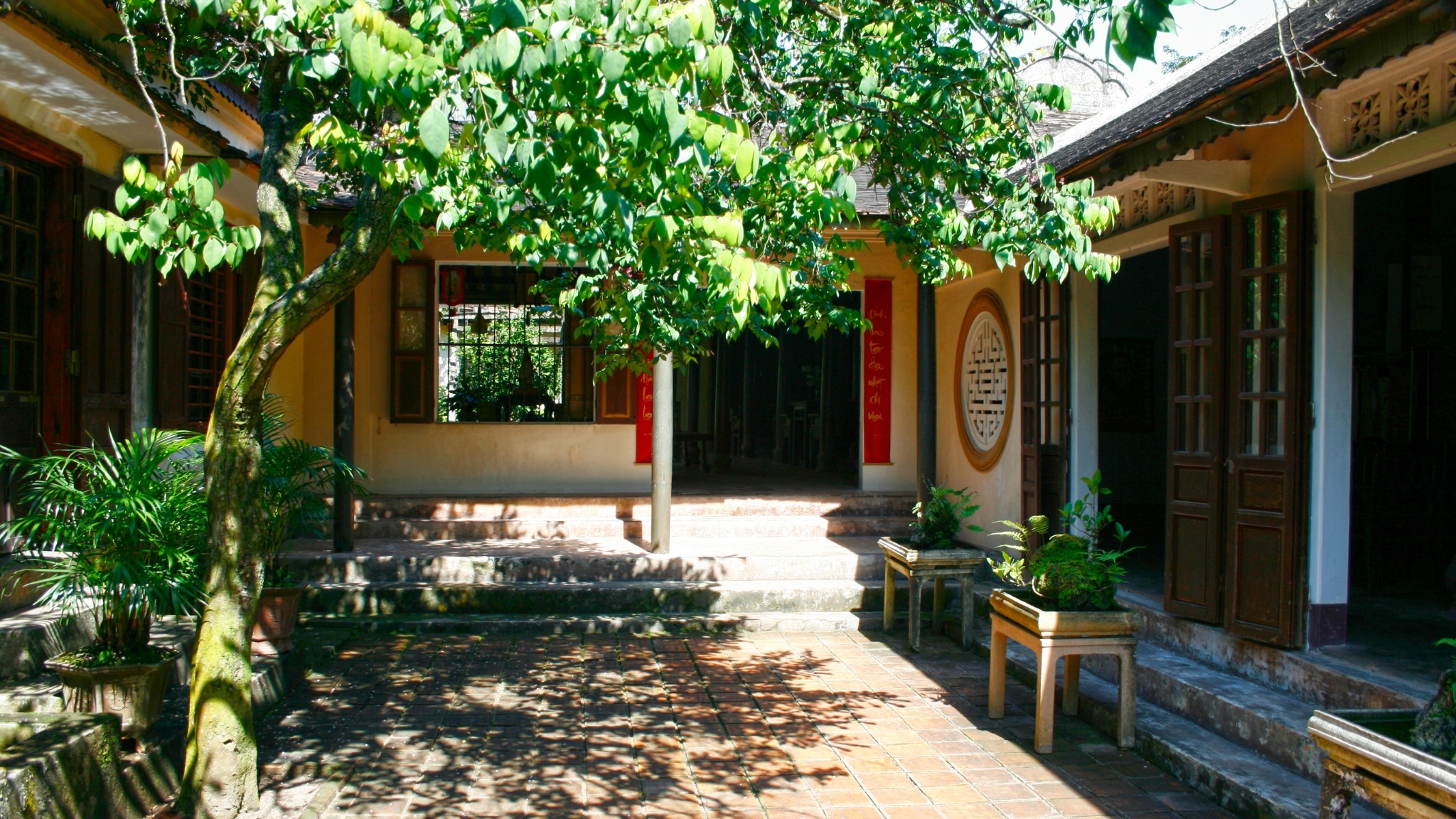 Day 8 Embrace Spiritual Calm At The Historic Tu Hieu Pagoda