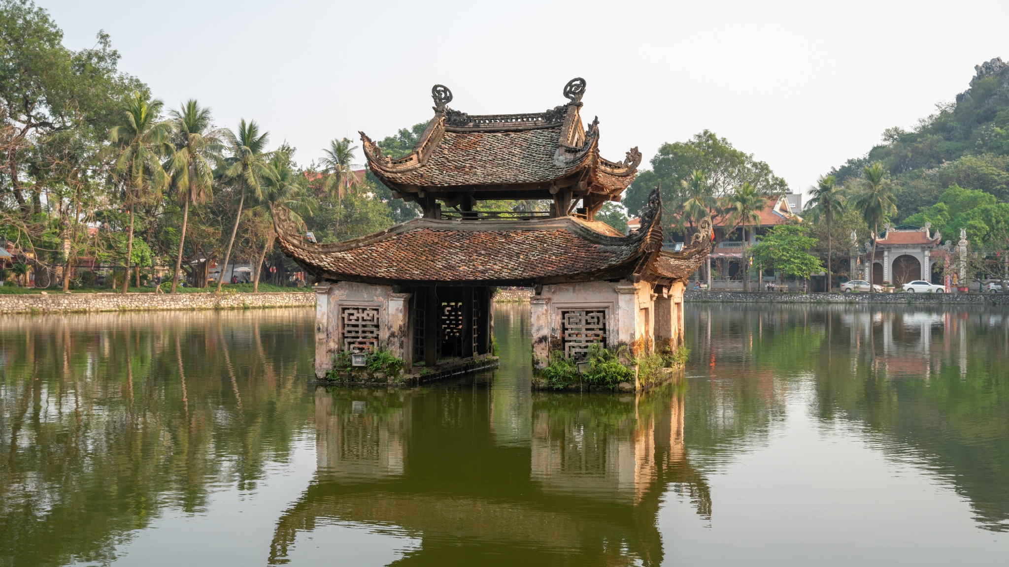 Day 2 Embrace Timeless Stillness Within The Revered Thay Pagoda