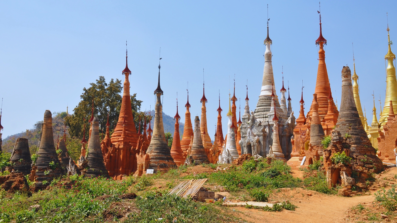 Day 8 Wander Among The Timeless Stupas Of Indein Village