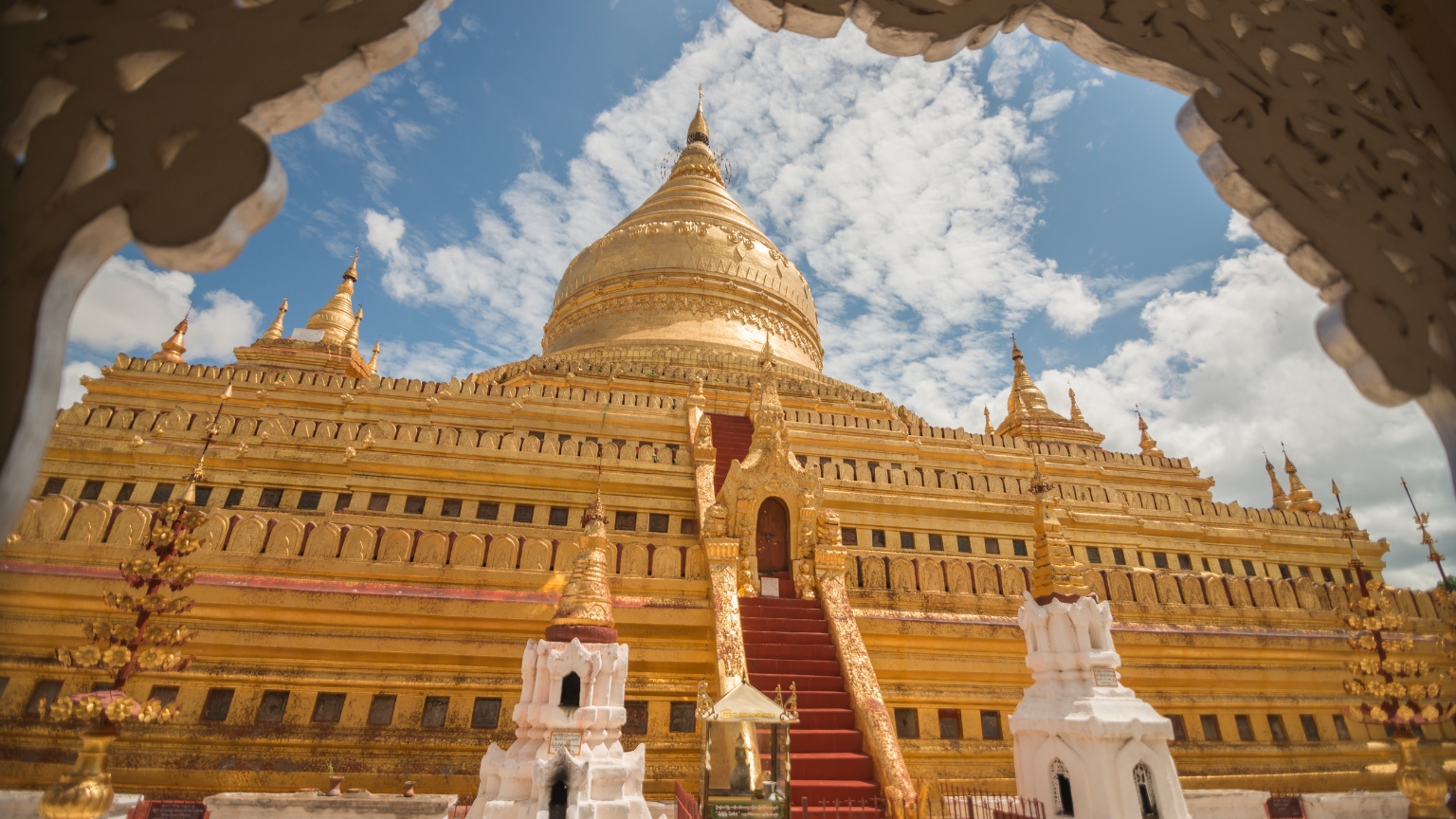 Day 7 Marvel At The Golden Shwezigon Pagoda