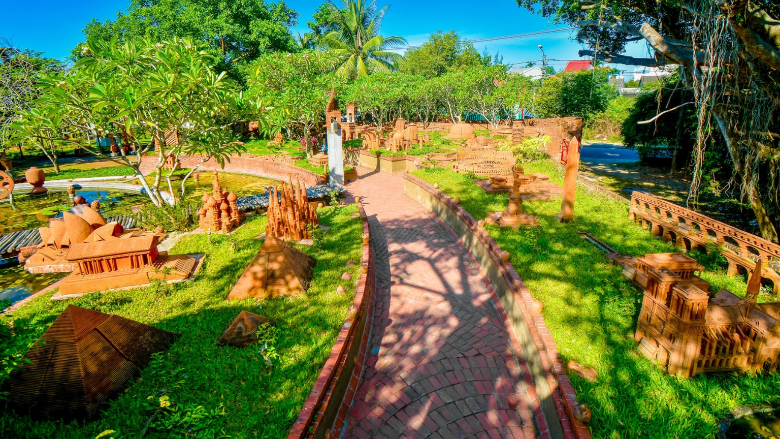 Day 7 Explore Thanh Ha Pottery Village And Discover Traditional Craftsmanship
