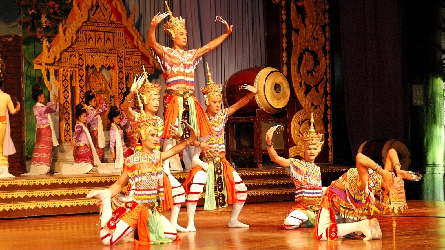 Day 6 Watch The Siam Niramit Phuket Show And Discover Thailand&rsquo;s Cultural Heritage