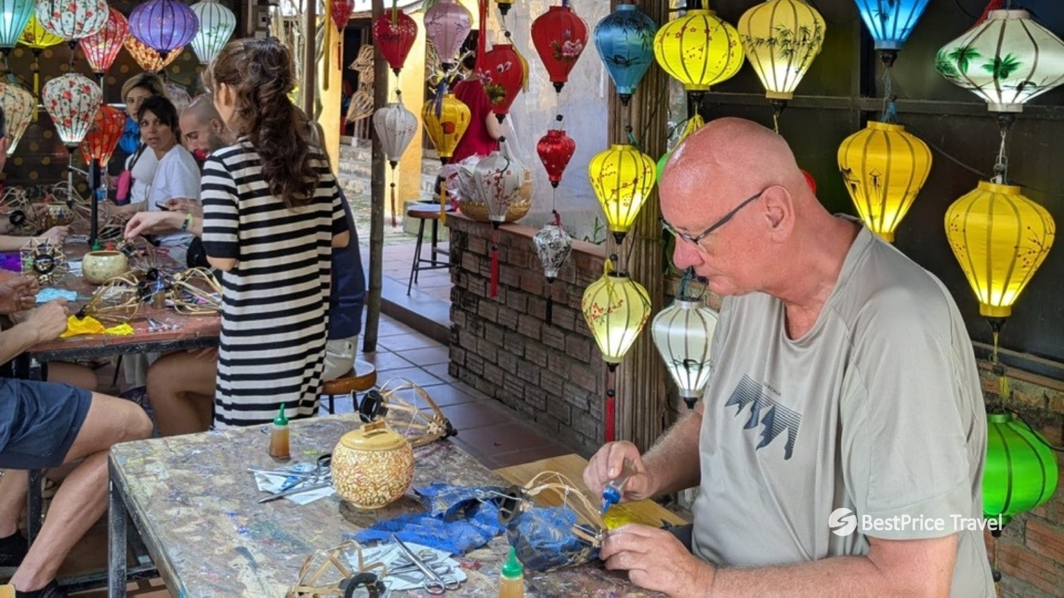 Day 9 Join A Lantern Workshop And Create Your Own Handmade Souvenir