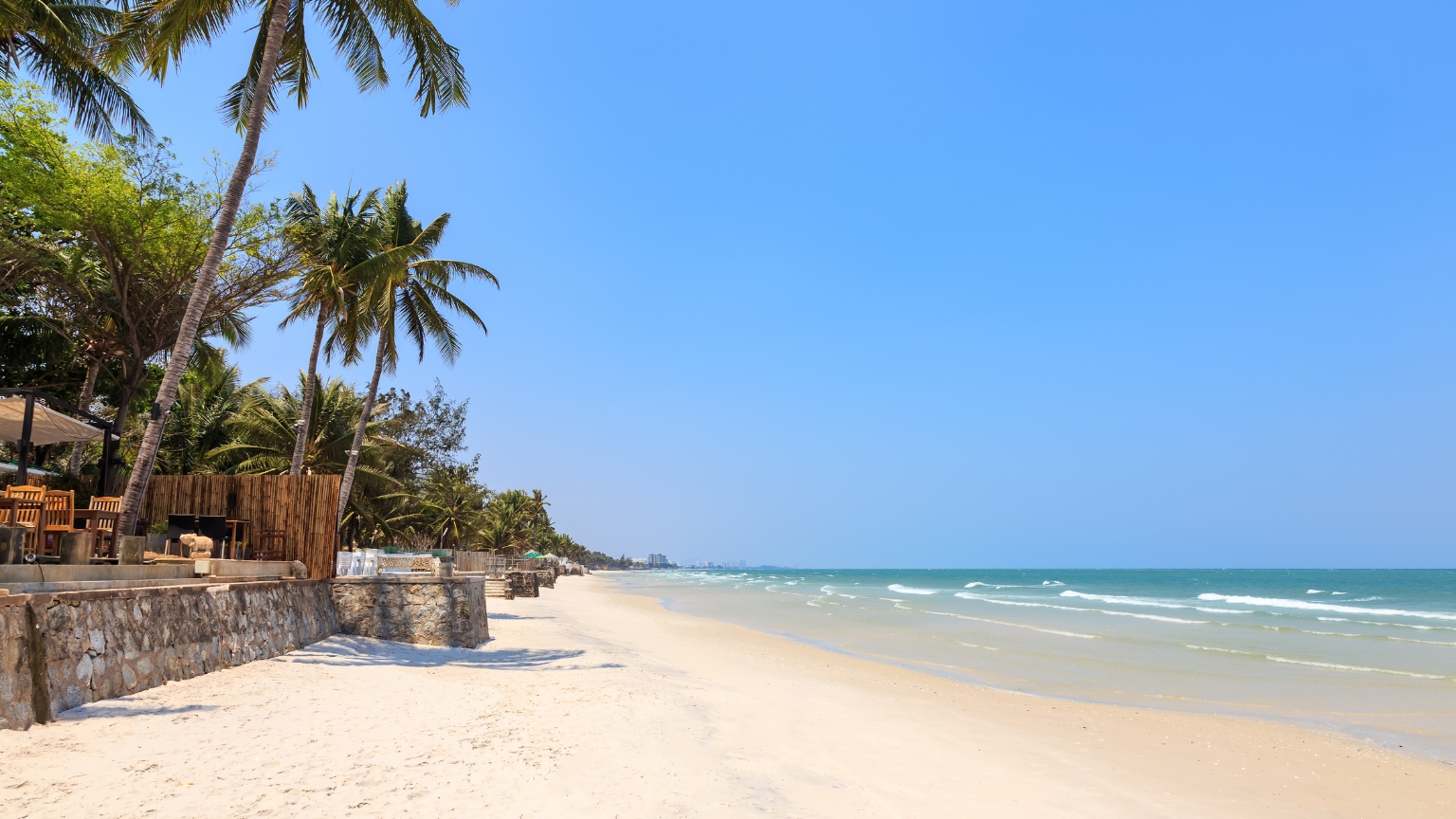 Day 4 Relax On Hua Hin Beach With Its Calm Seaside Atmosphere
