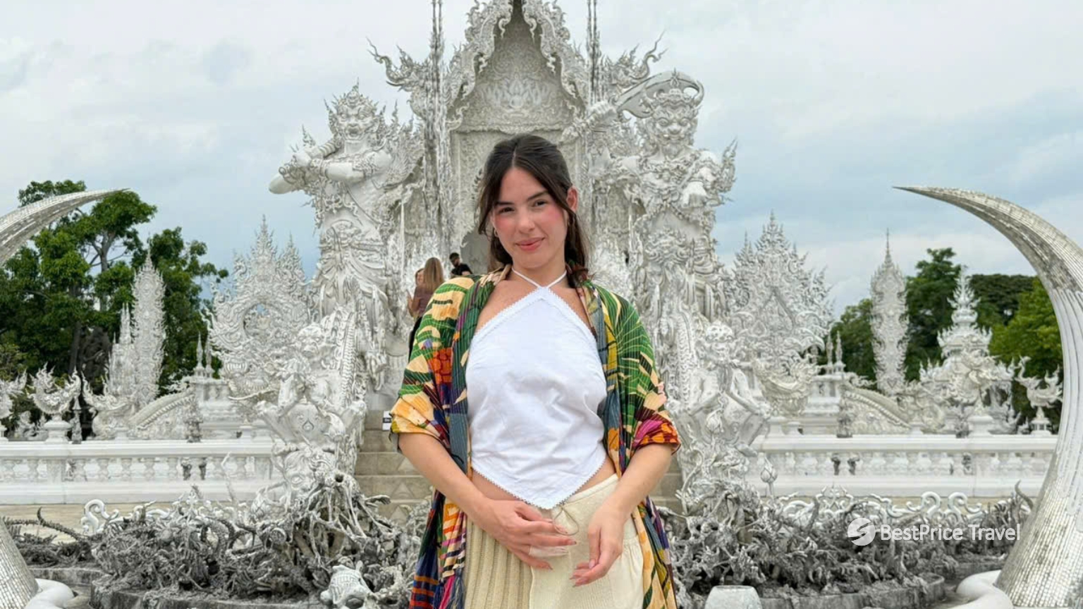 Day 5 Visit The White Temple And Admire Its Striking Contemporary Design