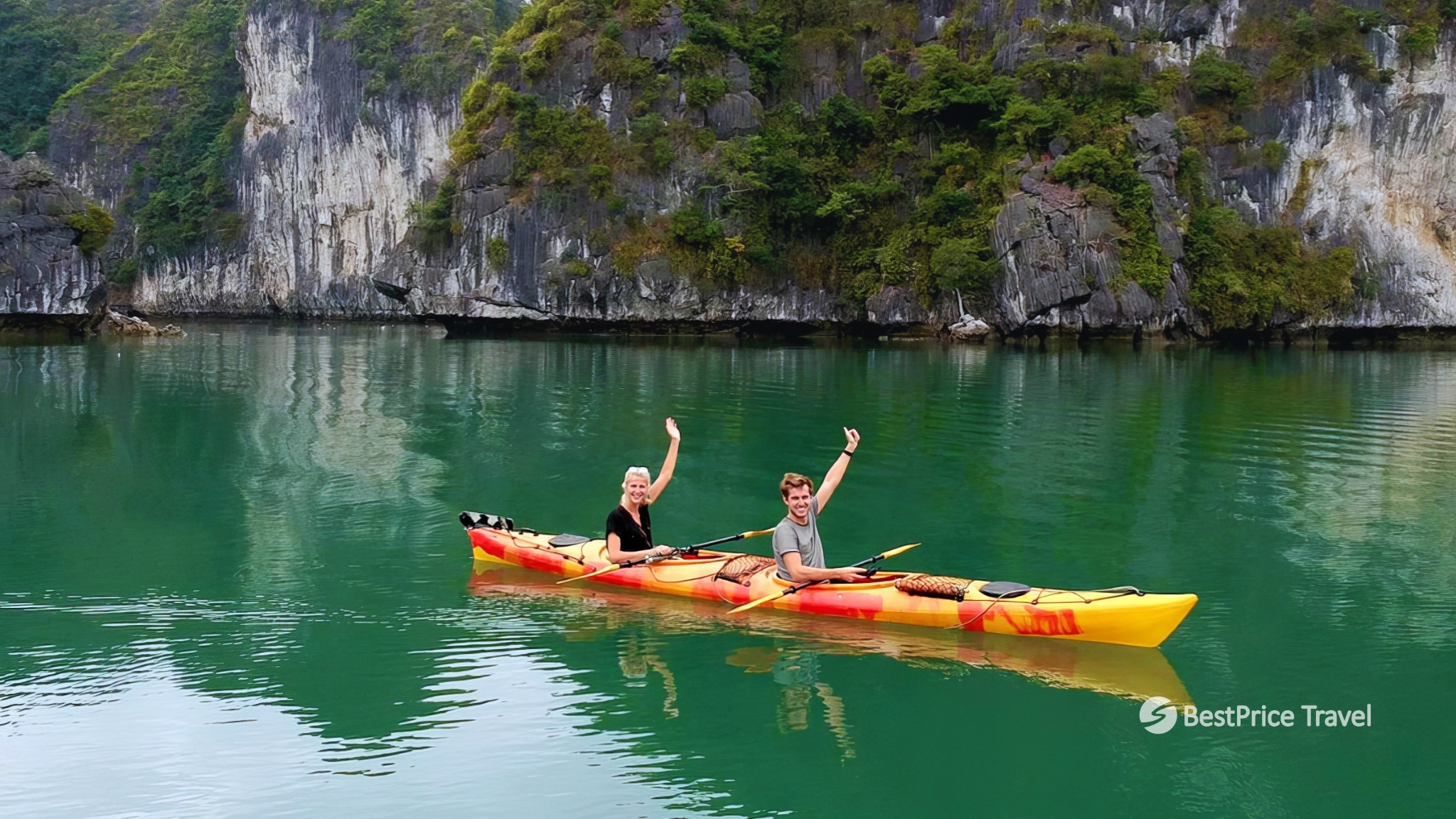 Day 3 Kayak Across Ha Long&rsquo;s Emerald Waters
