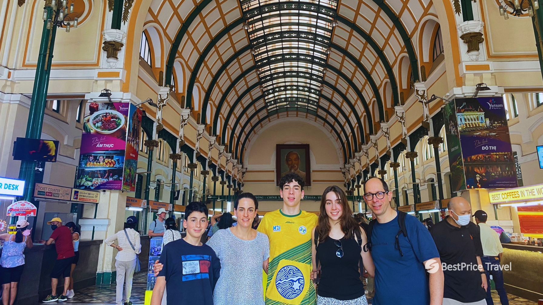 Day 2 Admire The Saigon Central Post Office With Its Colonial Architecture