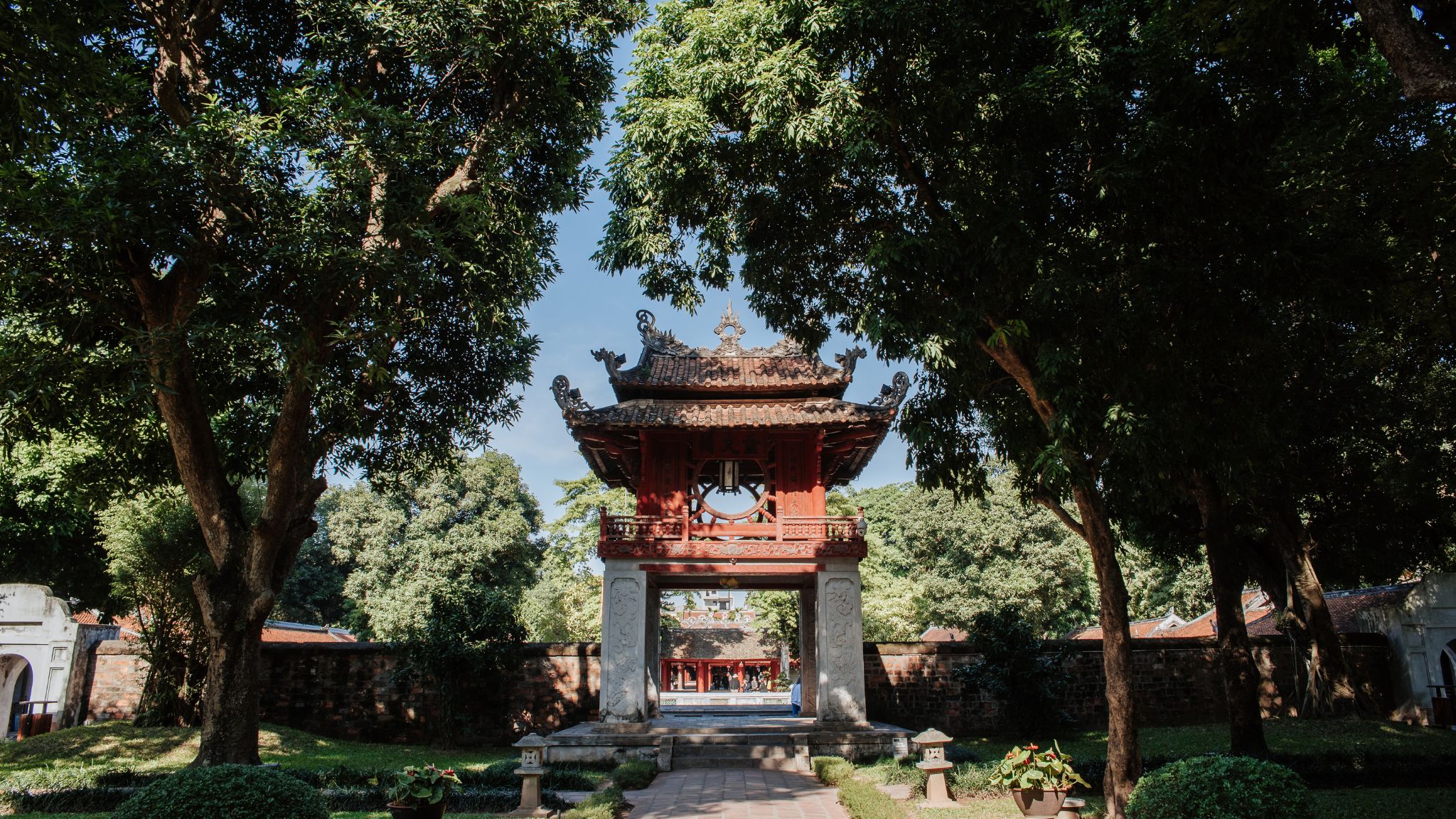 Day 2 Explore The Temple Of Literature And Discover Vietnam&rsquo;s First University
