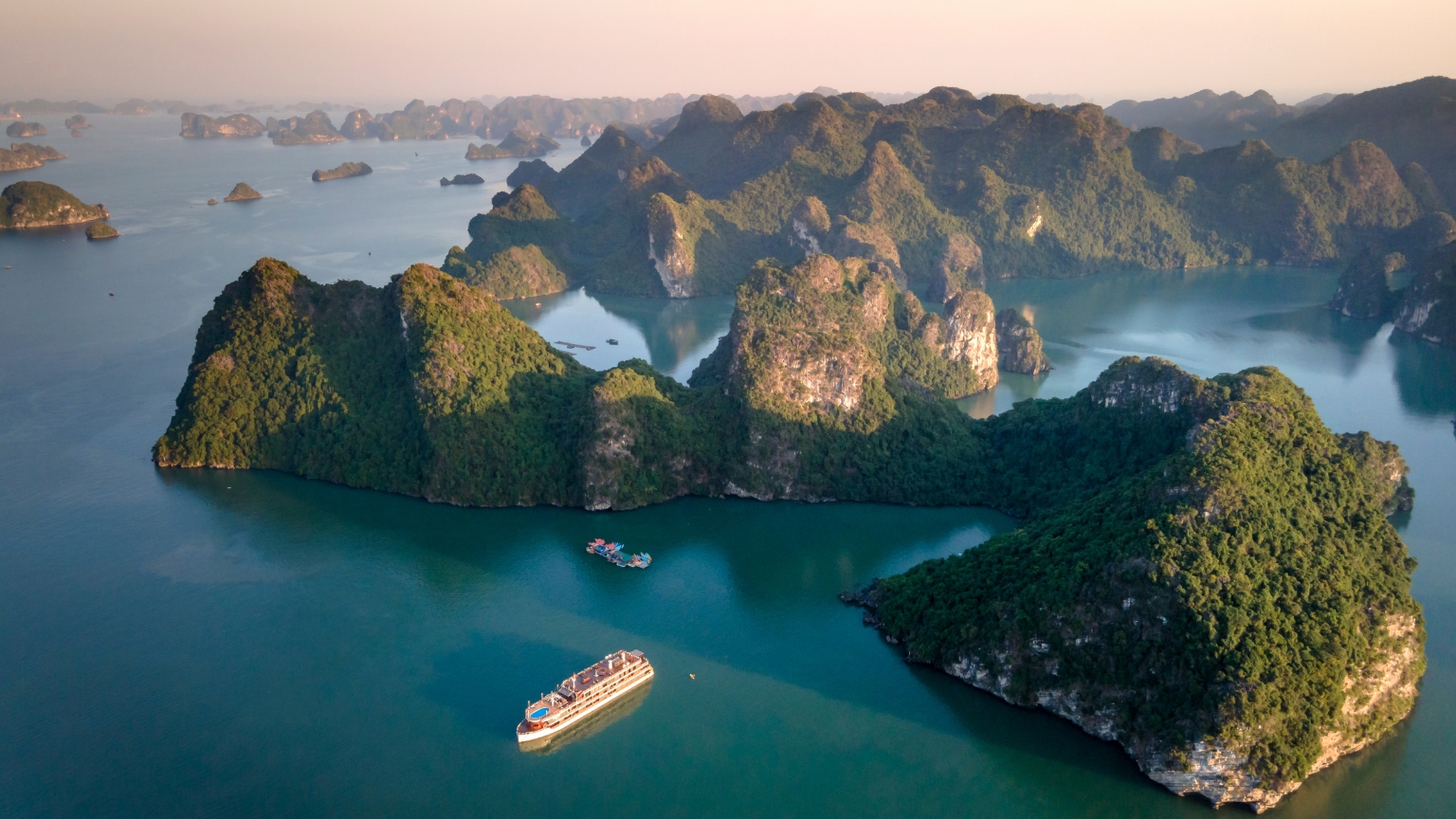 Day 3 Discover The Breathtaking Beauty Of Ha Long Bay