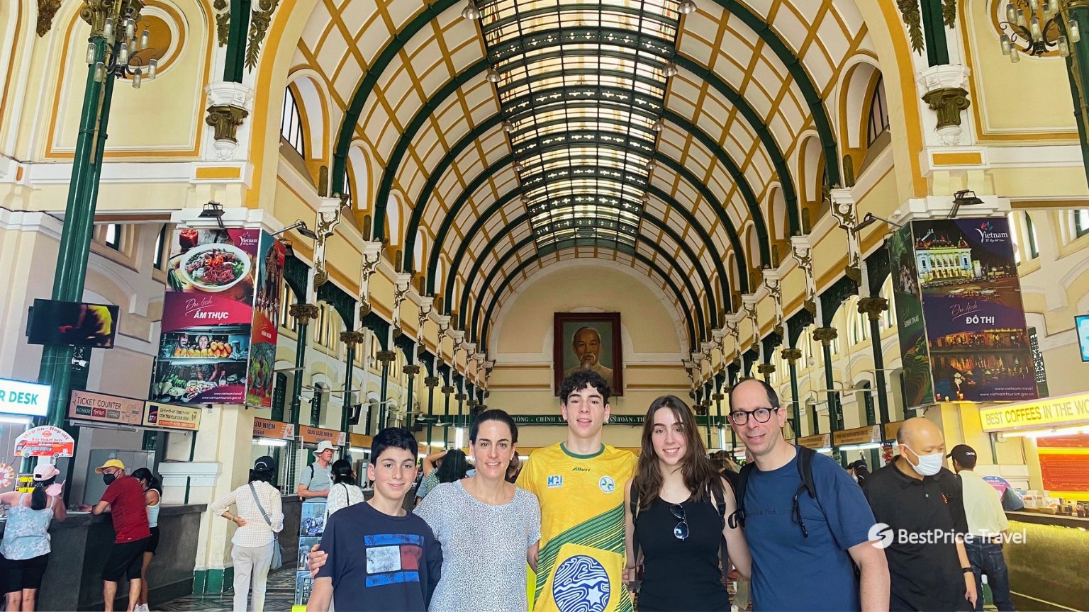 Day 8 Admire The Saigon Central Post Office And Its Colonial Era Charm