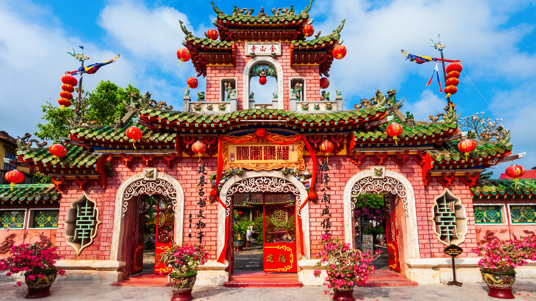 Day 6 Admire The Intricate Architecture Of The Fujian Assembly Hall