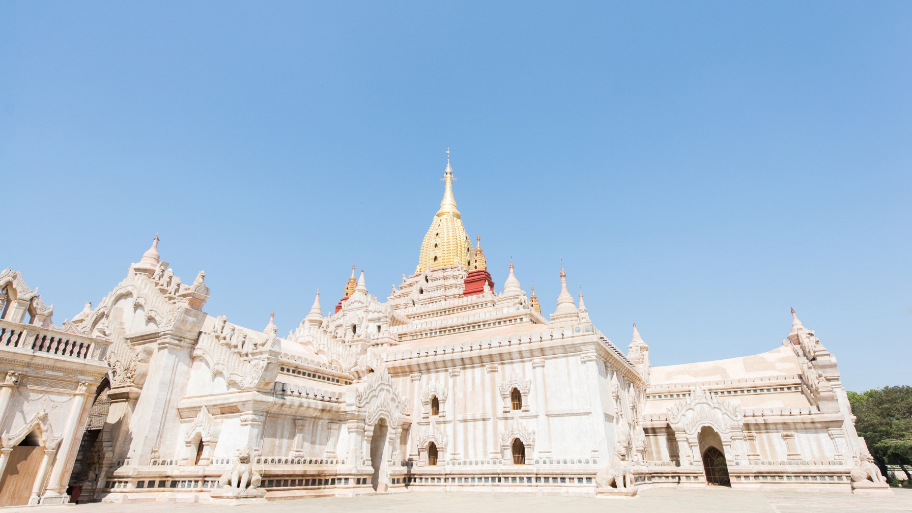 Day 4 Marvel At The Elegant Architecture Of Ananda Temple