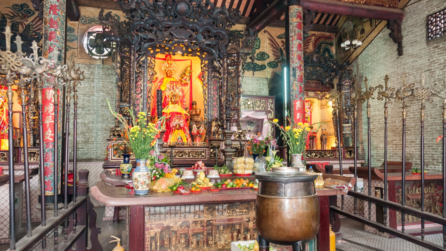 Day 7 Admire The Intricate Beauty Of Thien Hau Pagoda