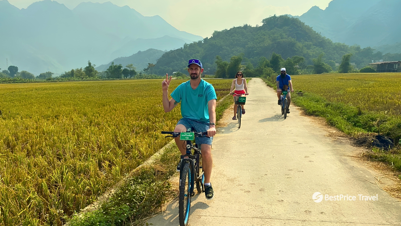 Day 1 Cycle Through The Peaceful Countryside Of Mai Chau