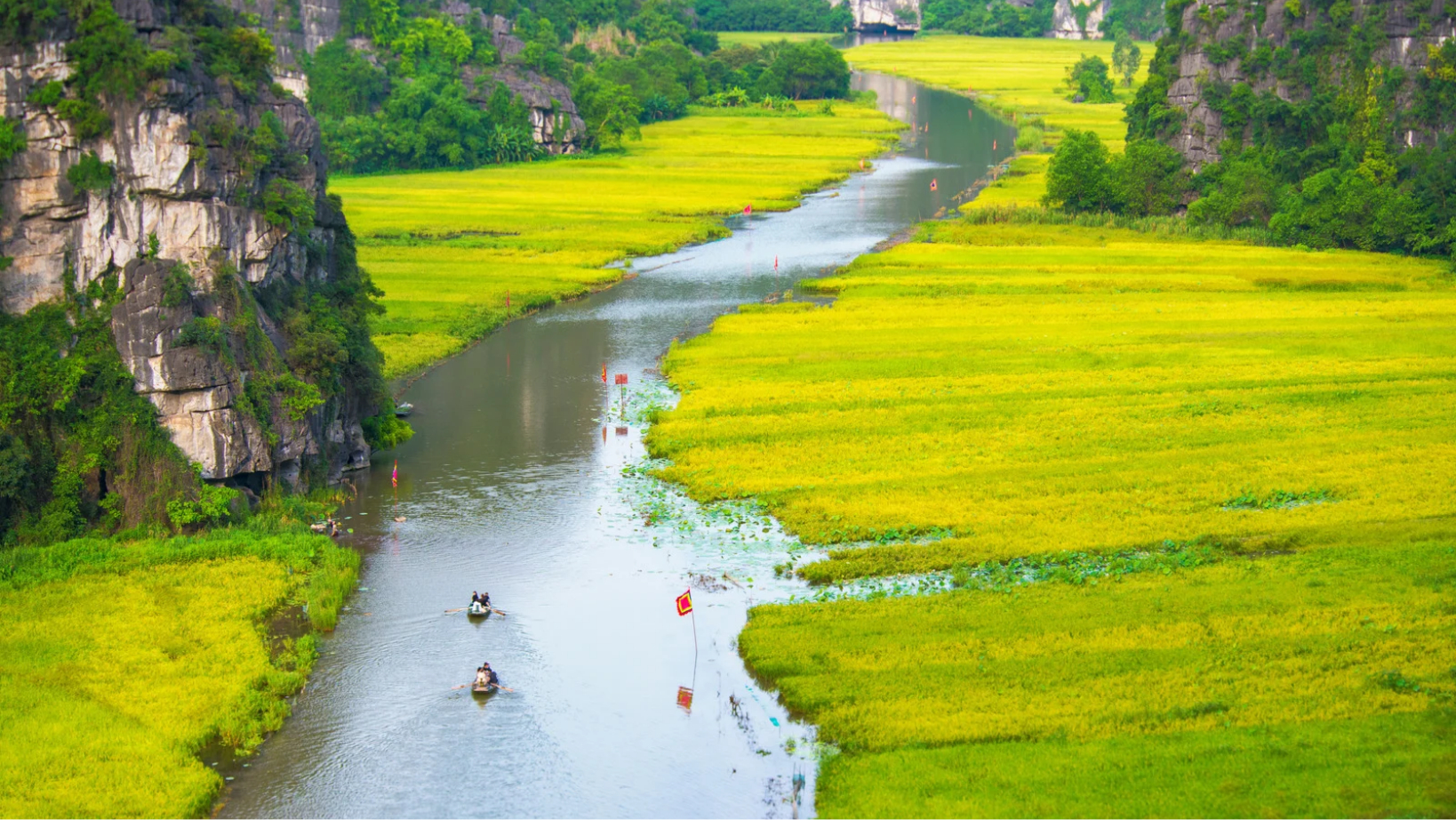 Day 10 Drift Along The Winding Waterways Of Tam Coc